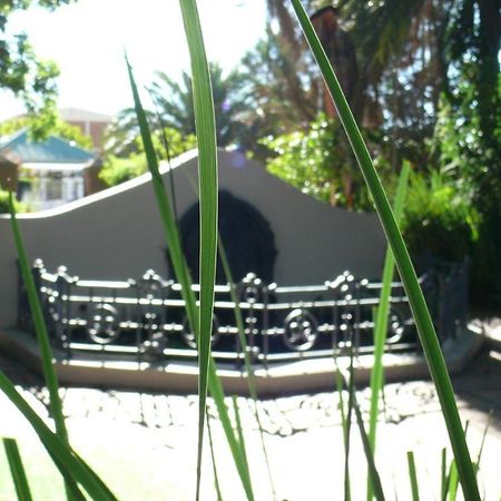 Cecil John Rhodes Guest House Kimberley Exteriér fotografie